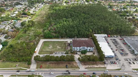 713 W Palm Drive Florida City FL