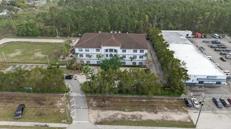 713 W Palm Drive Florida City FL