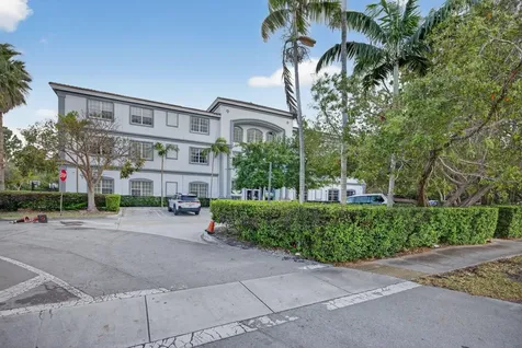 713 W Palm Drive Florida City FL