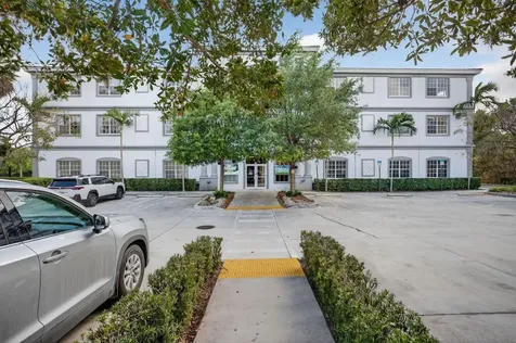 713 W Palm Drive Florida City FL