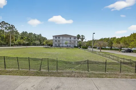 713 W Palm Drive Florida City FL