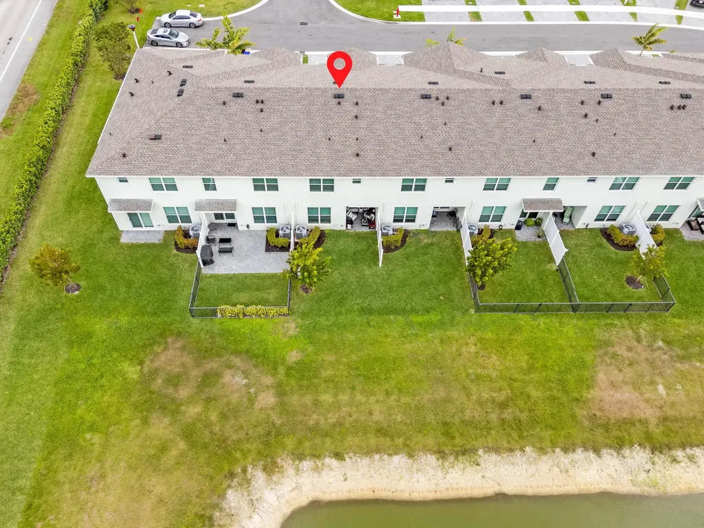 4370 Pond Lily Lane Lake Worth FL 33467