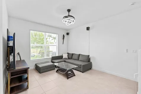4370 Pond Lily Lane Lake Worth FL 33467