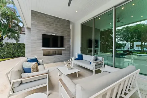2162 Radnor Road North Palm Beach FL 33408