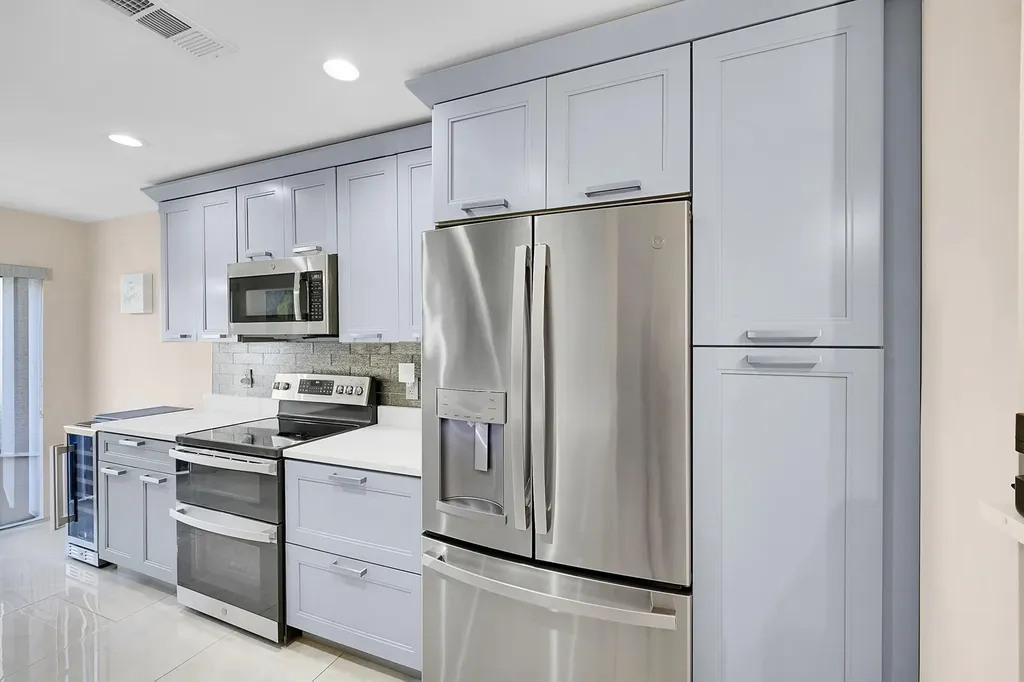 21207 Lago Circle Boca Raton FL 33433