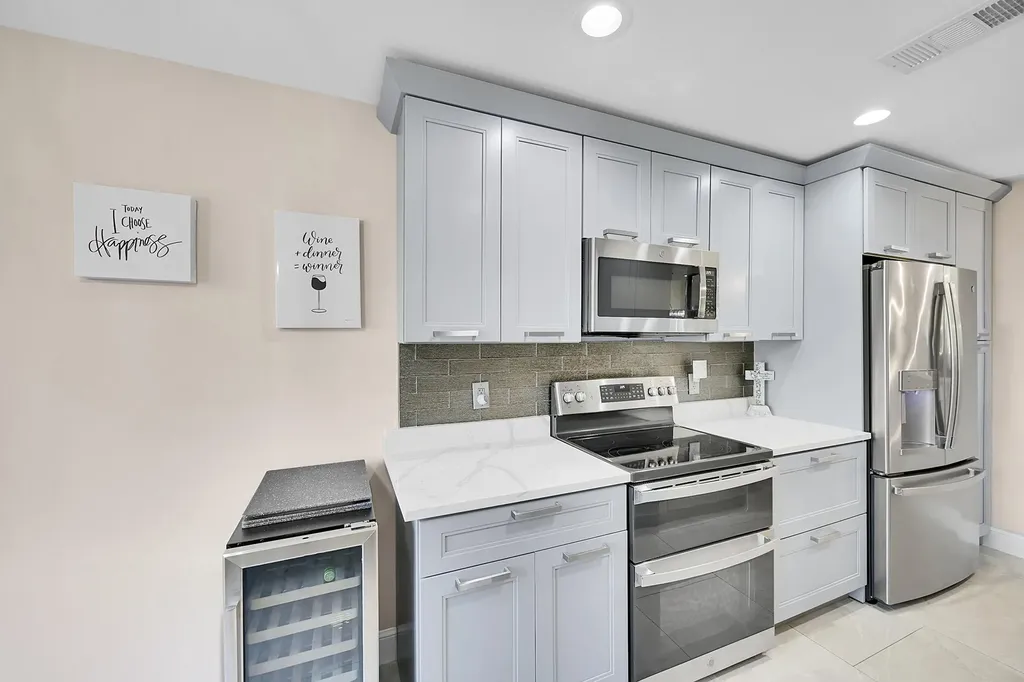 21207 Lago Circle Boca Raton FL 33433