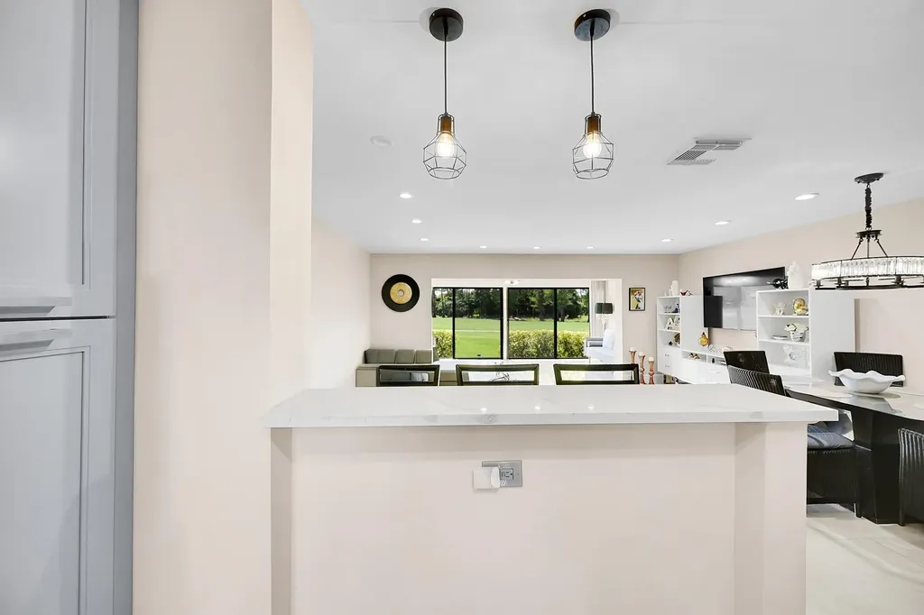 21207 Lago Circle Boca Raton FL 33433