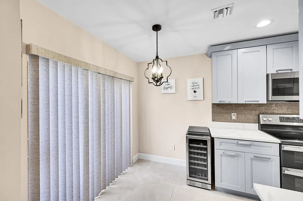 21207 Lago Circle Boca Raton FL 33433