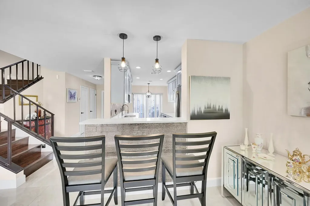 21207 Lago Circle Boca Raton FL 33433