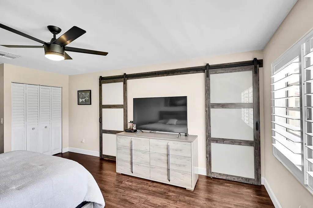 21207 Lago Circle Boca Raton FL 33433