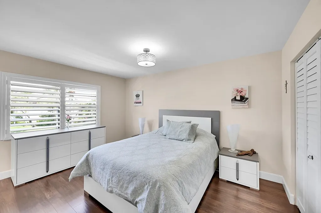 21207 Lago Circle Boca Raton FL 33433