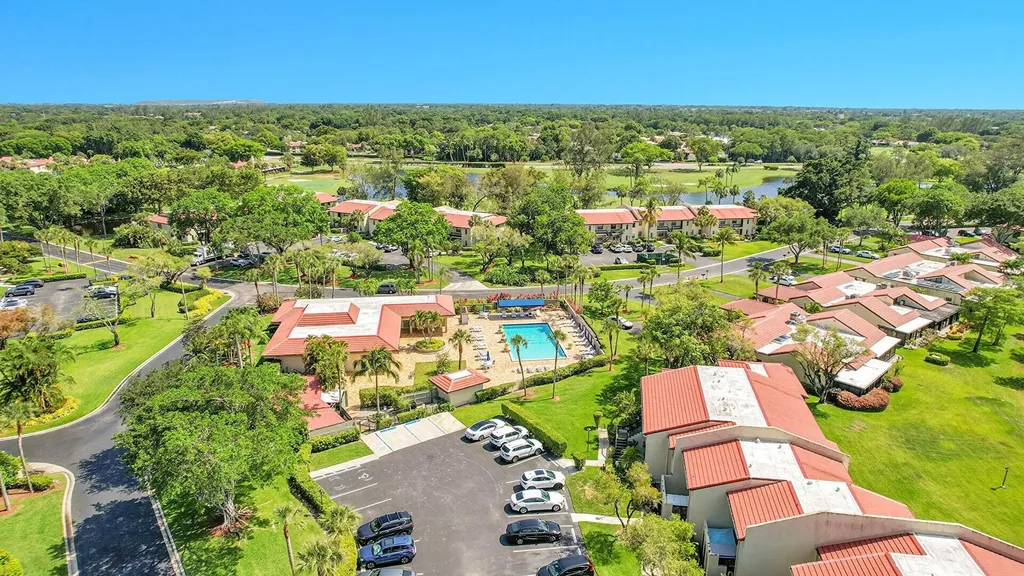 21207 Lago Circle Boca Raton FL 33433