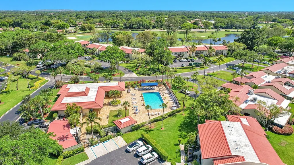 21207 Lago Circle Boca Raton FL 33433