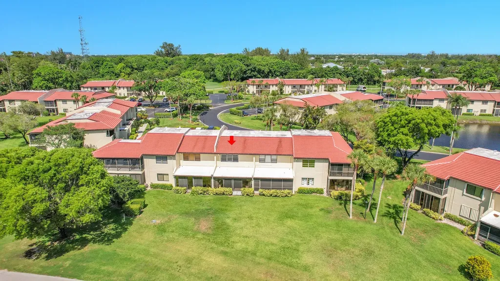 21207 Lago Circle Boca Raton FL 33433