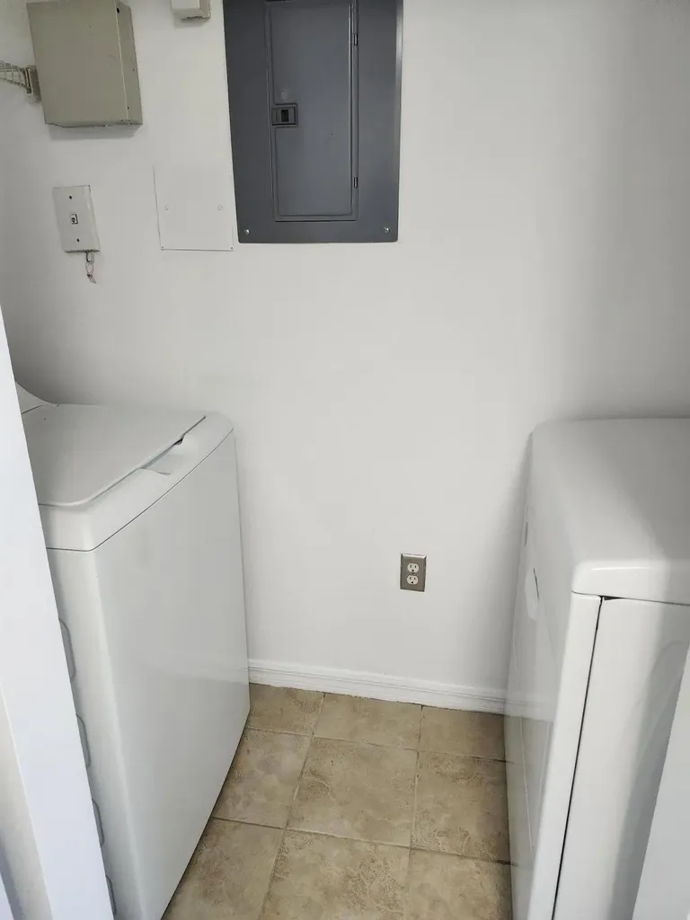 802 Villa Circle Boynton Beach FL 33435