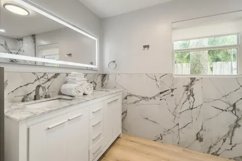 400 Tequesta Drive Tequesta FL 33469