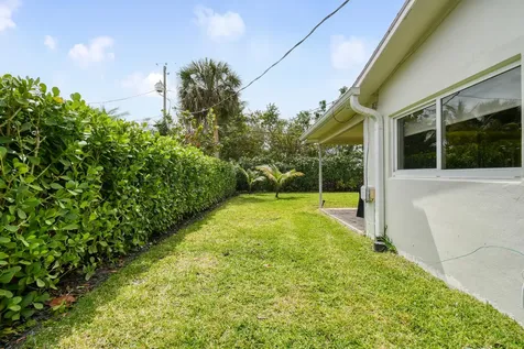400 Tequesta Drive Tequesta FL 33469