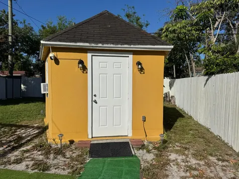 1525 NW 1st Avenue Fort Lauderdale FL 33311