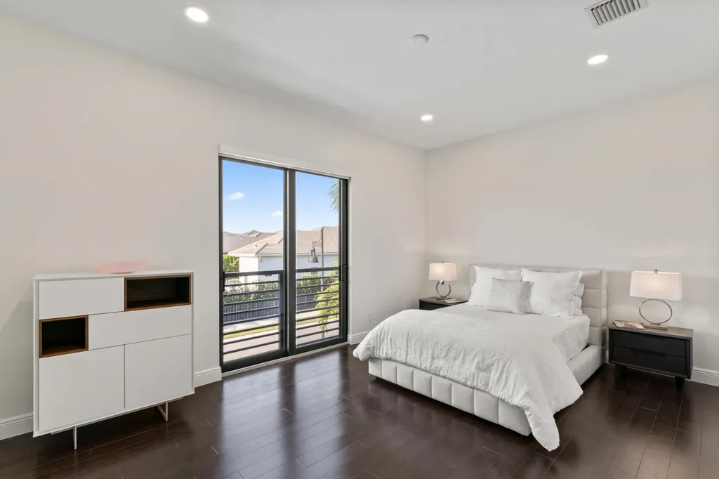 2630 NW 69th Street Boca Raton FL 33496