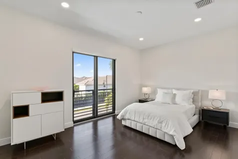2630 NW 69th Street Boca Raton FL 33496