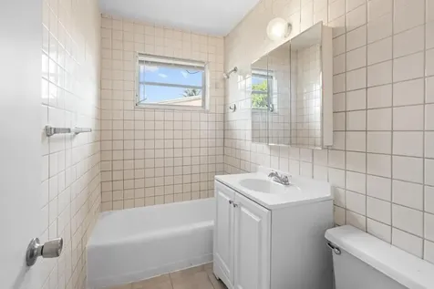 1410 N 69th Avenue Hollywood FL 33024