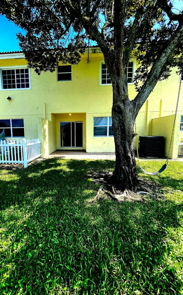 1146 Imperial Lake Road West Palm Beach FL 33413