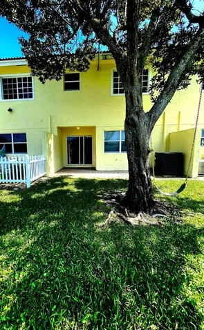 1146 Imperial Lake Road West Palm Beach FL 33413