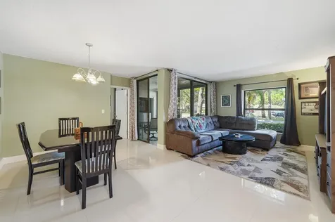 2928 Carambola Circle S Coconut Creek FL 33066