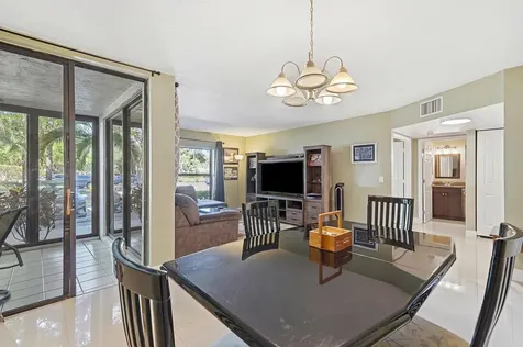 2928 Carambola Circle S Coconut Creek FL 33066