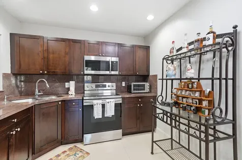 2928 Carambola Circle S Coconut Creek FL 33066