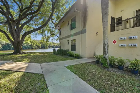 2928 Carambola Circle S Coconut Creek FL 33066