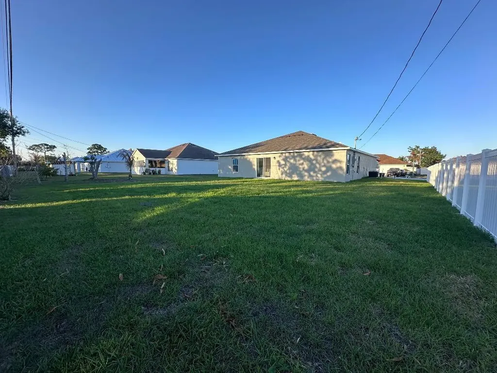 1782 SW Gloria Lane Port St Lucie FL 34953