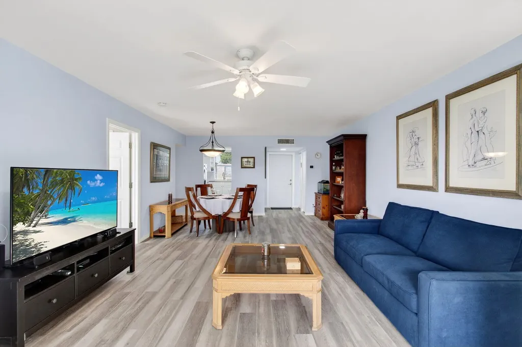 9 Willowbrook Lane Delray Beach FL 33446
