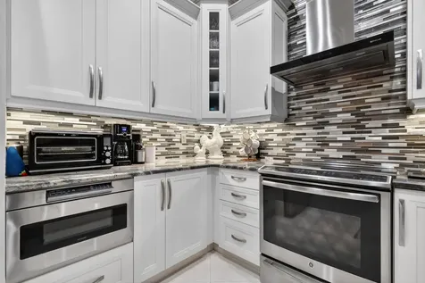 13553 Morocca Lake Lane Delray Beach FL 33446