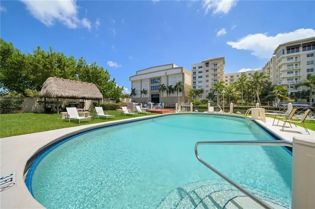 1700 SE 15th Street Fort Lauderdale FL 33316