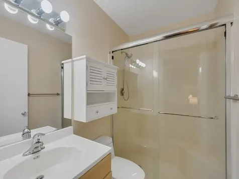 95 Spring Lake Drive Vero Beach FL 32962