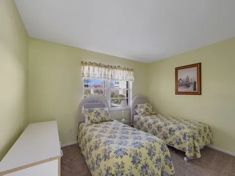 95 Spring Lake Drive Vero Beach FL 32962