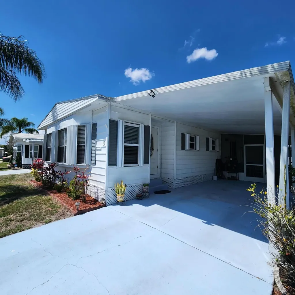 5 El Portal Lane Port St Lucie FL 34952