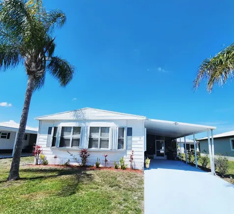 5 El Portal Lane Port St Lucie FL 34952