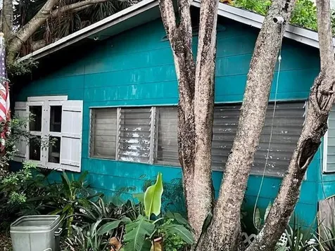 2424 Monroe Street Hollywood FL 33020