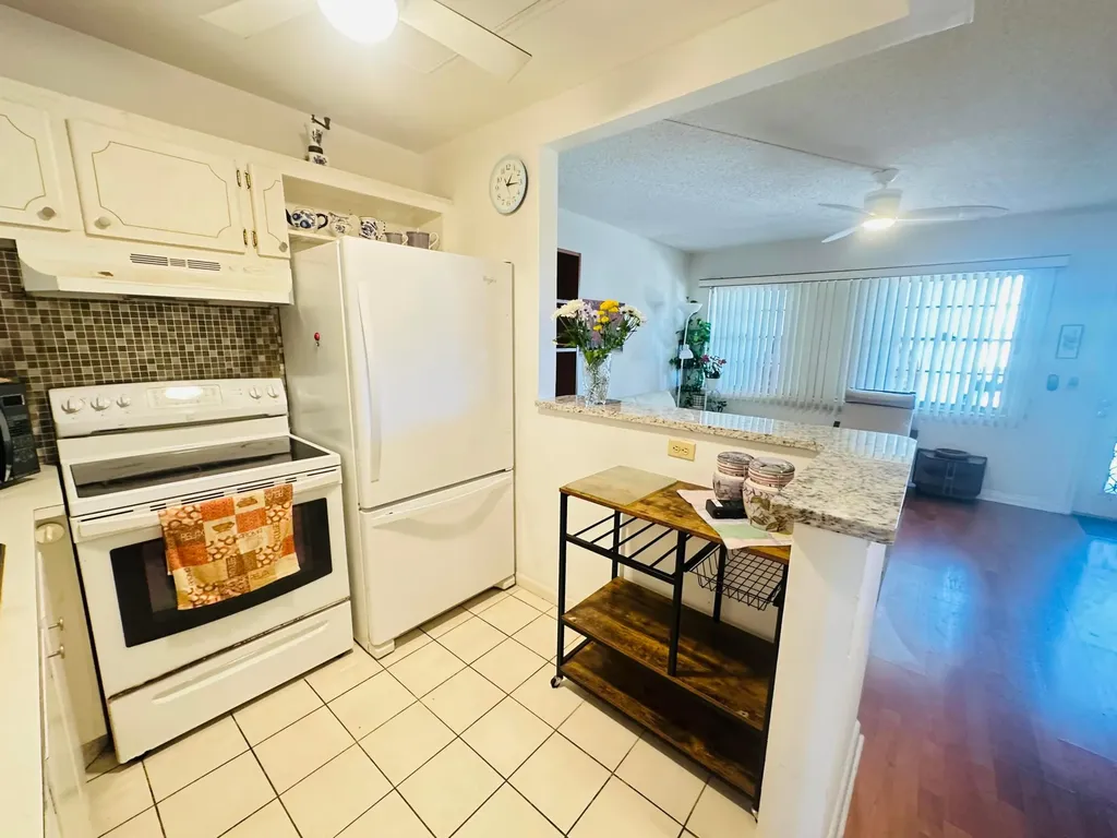 3012 Harwood C Deerfield Beach FL 33442