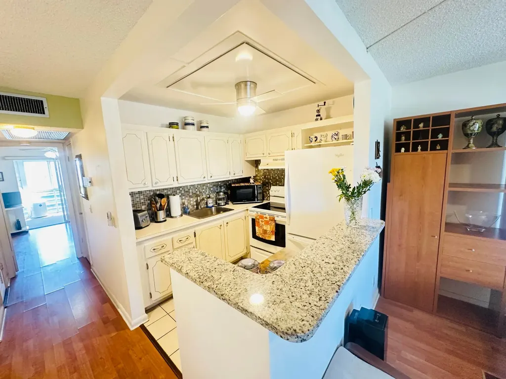 3012 Harwood C Deerfield Beach FL 33442
