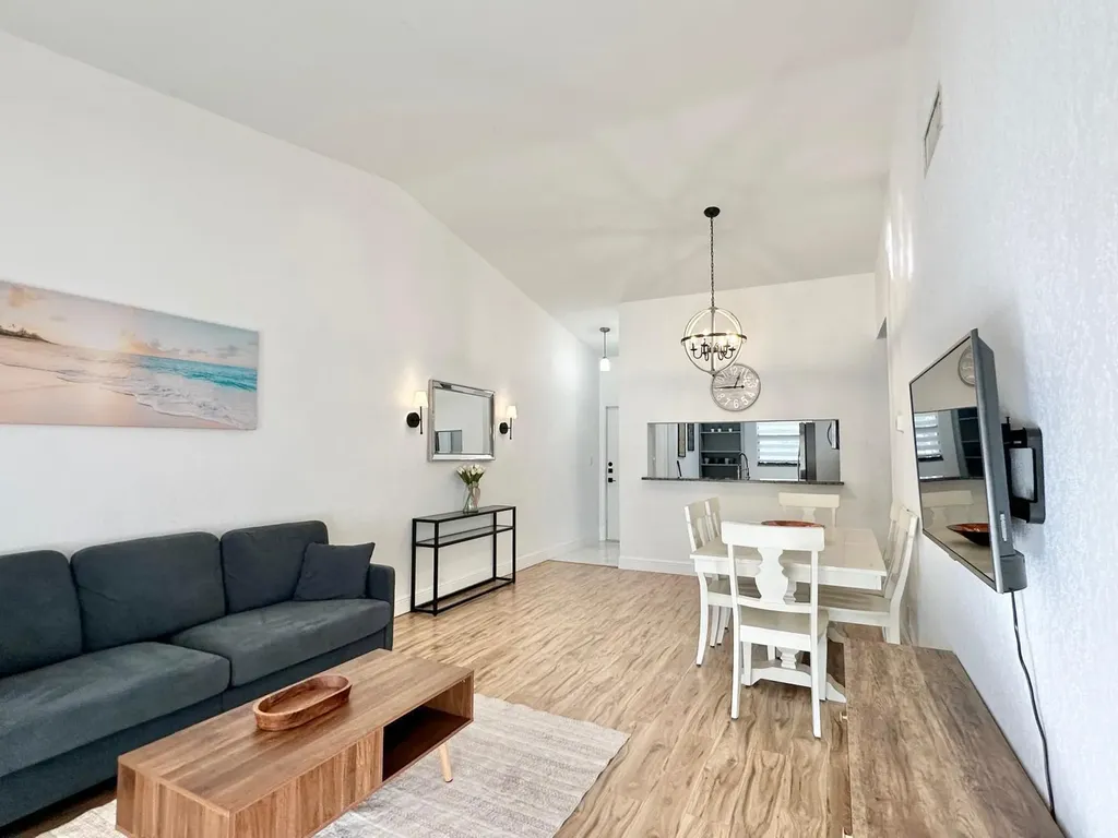 3139 Millwood Terrace Boca Raton FL 33431