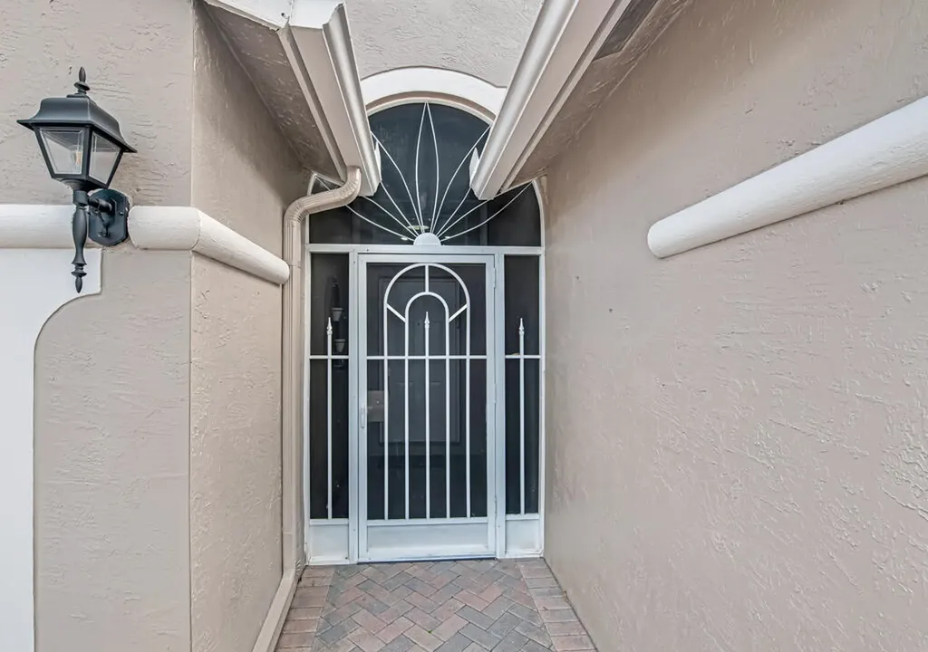 8075 Duomo Circle Boynton Beach FL 33472