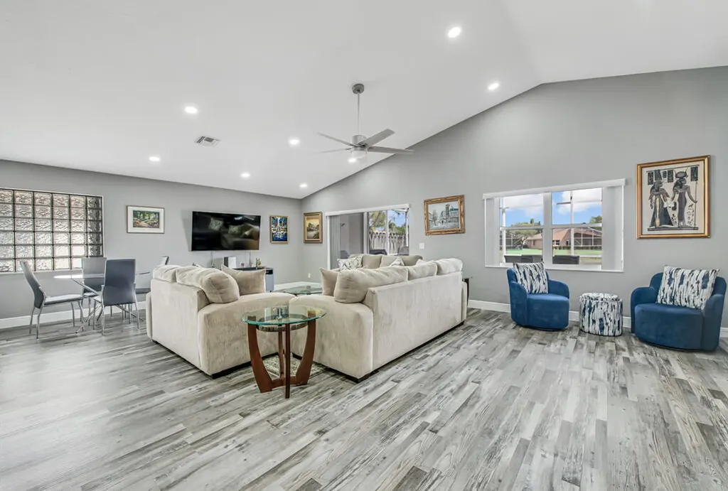 8075 Duomo Circle Boynton Beach FL 33472