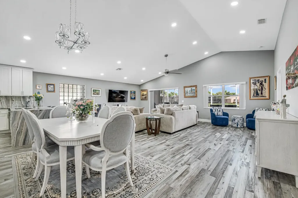 8075 Duomo Circle Boynton Beach FL 33472