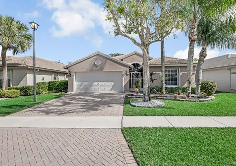 8075 Duomo Circle Boynton Beach FL 33472