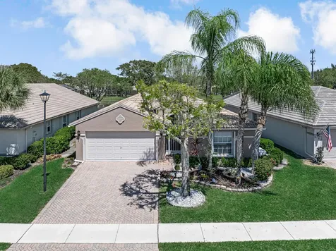 8075 Duomo Circle Boynton Beach FL 33472