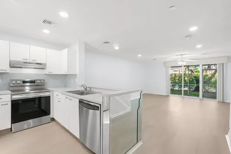 7107 Woodmont Way Tamarac FL 33321
