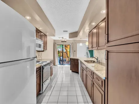 19982 Villa Lante Place Boca Raton FL 33434